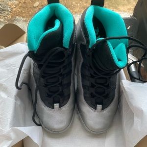Jordan retro